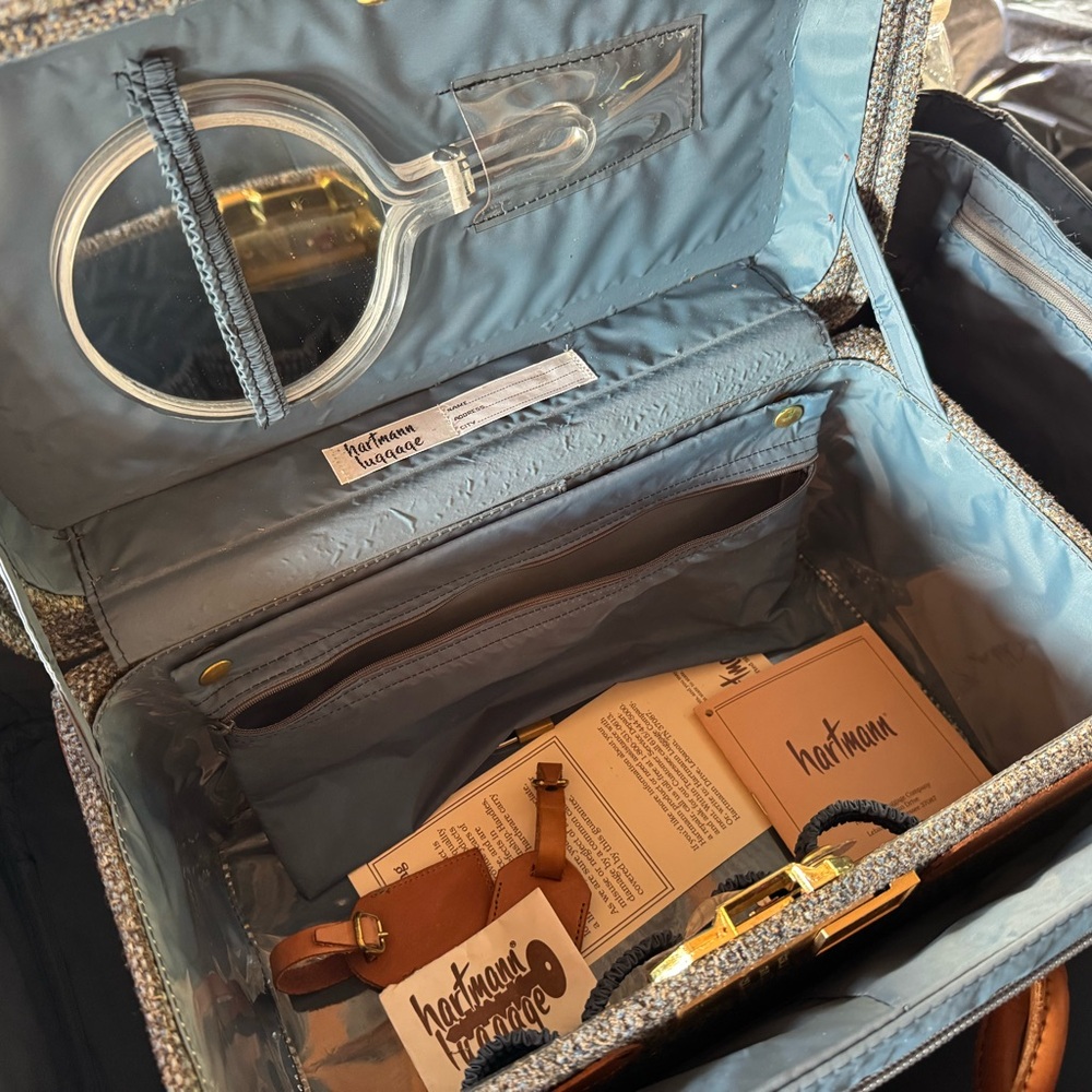 Hartmann Vintage Blue Travel Set - Picture 5 of 13